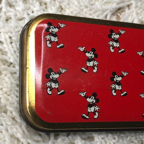 Vintage Disney Mickey Mouse + Watch Part and Original Display Box Case - Picture 2 of 15